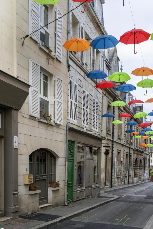 Hotel Aux Patissiers Compiègne Exterior foto