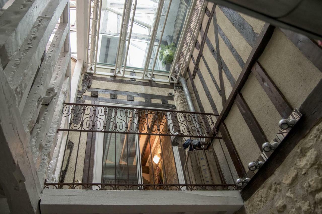 Hotel Aux Patissiers Compiègne Exterior foto